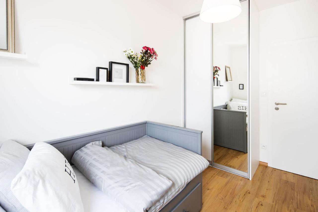 Silvie Apartments - Zlate Terasy Olomouc Exterior photo